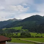 Haus Garten An Der Sonne نيدرمسيل