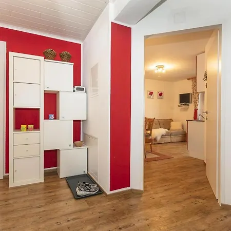 Haus Garten An Der Sonne