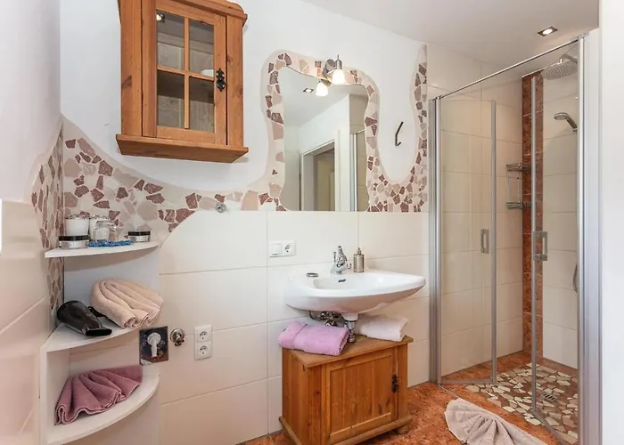 Haus Garten An Der Sonne *