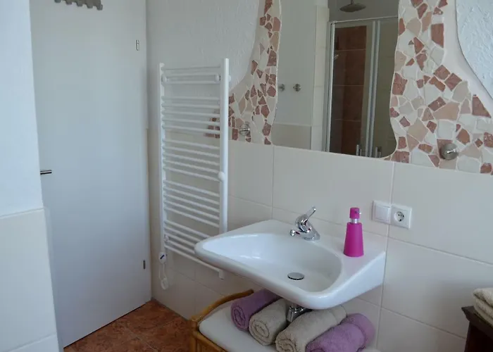 Haus Garten An Der Sonne 아파트 니에데른실